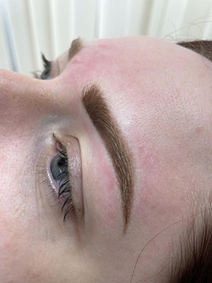 Permanent Make-Up Augenbrauen in Neuwied